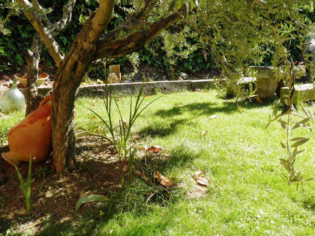 Hostal Rural Txapi Txuri Logis Hotels Murillo el Fruto Ngoại thất bức ảnh